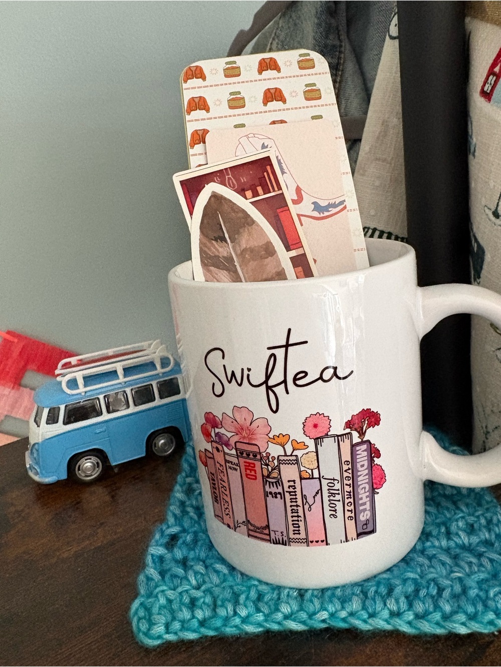 Swiftea White Ceramic Mug with Floral Book Spine Design